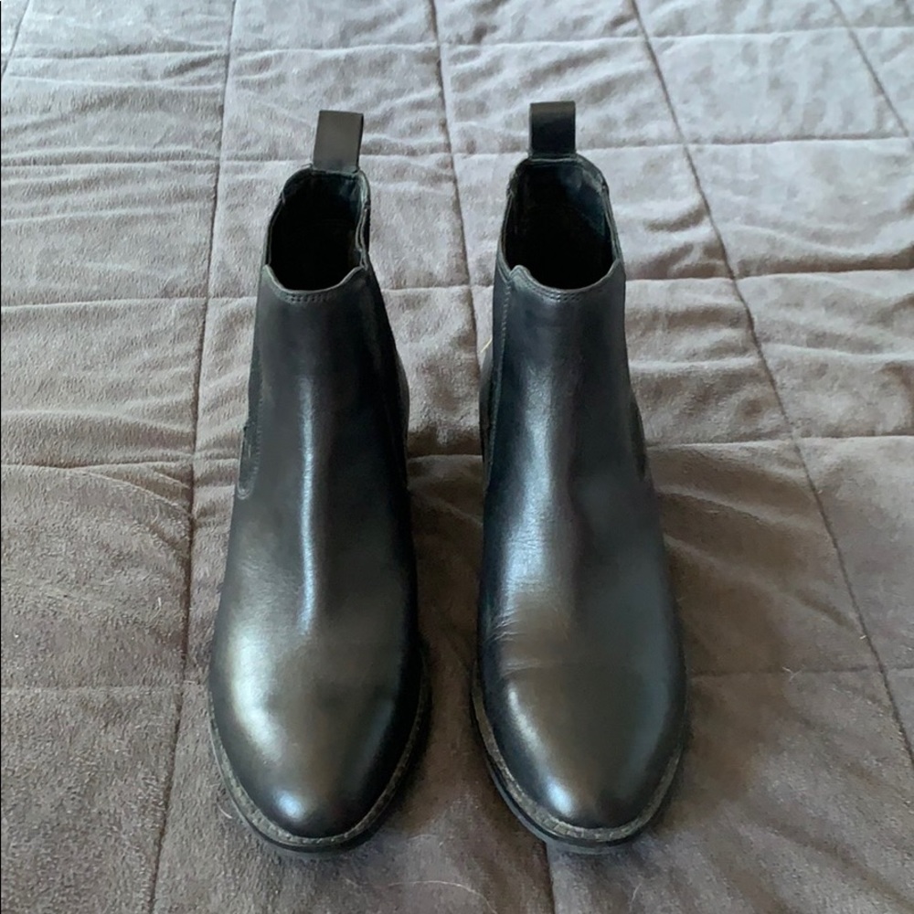 Worn once Cole Haan boots